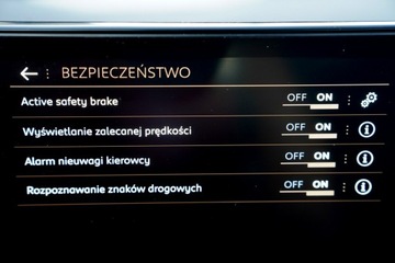 Peugeot 5008 II Crossover Facelifting 1.6 PureTech 180KM 2023 Peugeot 5008 GT kamera Skora adc NawI, zdjęcie 38