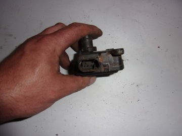 FIAT BRAVO 1.9 JTD 1O5 KM MOTOR REGULACE KRYT VZDUCHU RADIÁTORU