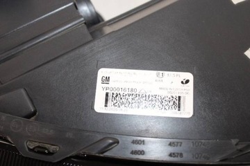 OPEL GRANDLAND X 2018 PŘEDNÍ STRANA LEVÝ SVĚTLA