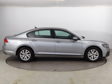 Volkswagen Passat B8 Limousine Facelifting 1.5 TSI EVO 150KM 2021 VW Passat 1.5 TSI, Salon Polska, Automat, Klima, zdjęcie 5