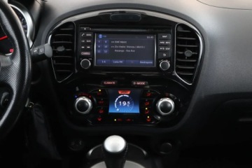 Nissan Juke I SUV Facelifting 1.2 DIG-T (Euro 6) 115KM 2016 Nissan Juke 1.2 DIG-T, Salon Polska, Serwis ASO, zdjęcie 11