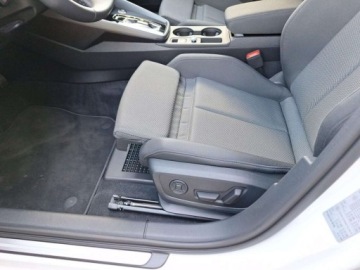 Audi A3 8Y Sportback Facelifting 1.5 35 TFSI 150KM 2025 Audi A3 Sportback Audi A3 sportback, FV 23, Interieur S line, ambiente plus, zdjęcie 13