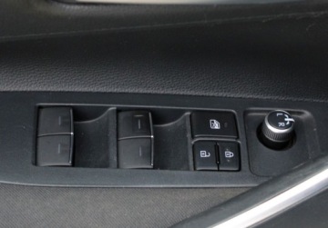 Toyota Corolla XII Hatchback 1.8 Hybrid 122KM 2021 Toyota Corolla 1.8 122KM Hybrid Automat Salon PL Vat 23 1.8 Hybryda 122KM, zdjęcie 27