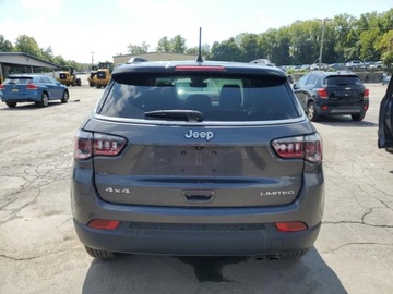 Jeep Compass II 2022 Jeep Compass Limited 2022 2.4l 2.4 Benzyna 177KM, zdjęcie 2