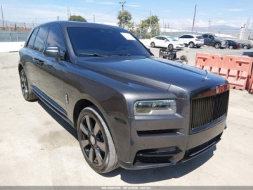 Rolls-Royce 2022 Rolls-Royce Cullinan Sport Utility 2022 6.8 Benzyna 563KM, zdjęcie 6