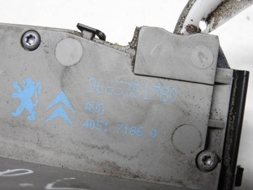 CITROEN DS4 11-15 ZÁMEK DVEŘE LEVÝ PŘEDNÍ 9685351780