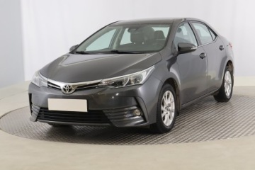 Toyota Corolla XI Sedan Facelifting 1,6 Valvematic 132KM 2018 Toyota Corolla 1.6 Valvematic, Salon Polska, zdjęcie 1