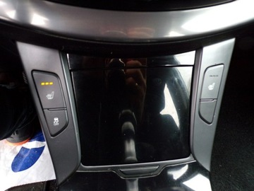 Hyundai i40 Kombi 1.6 GDI 135KM 2013 Hyundai i40 XENON KLIMATRONIC LED 1,6 135KM, zdjęcie 19