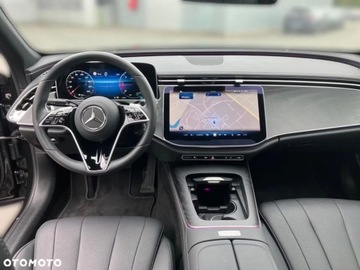 Mercedes Klasa E W214 2025 Mercedes-Benz Klasa E Mercedes-Benz Klasa E 220 d 4-Matic AMG 2.0 Diesel, zdjęcie 10