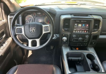 Dodge Ram IV 5.7 V8 390KM 2017 Dodge RAM Dodge RAM 5.7 Benzyna 390KM, zdjęcie 5