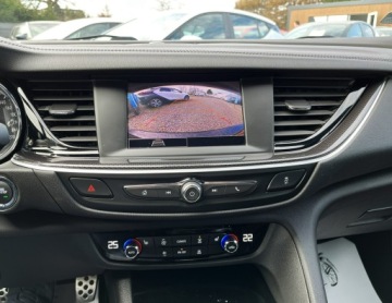 Opel Insignia II Sports Tourer Facelifting 2.0 Diesel 174KM 2021 Opel Insignia Salon Pl / Bezwypadkowy / Automat, zdjęcie 17