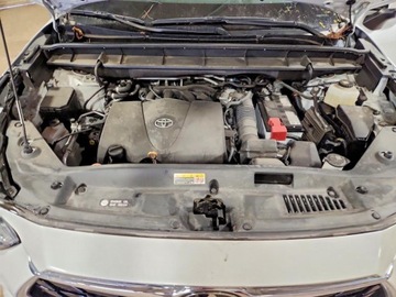 Toyota Highlander III 2022 Toyota Highlander Limited 2022 3.5 Benzyna 295KM, zdjęcie 6