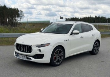 Maserati Levante 3.0 V6 GDI 350KM 2017 Maserati Levante Maserati Levante Q4 3.0 V6 350 KM Faktura VAT 23 Po ser, zdjęcie 10