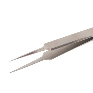 Профессиональные пинцеты из нержавеющей стали.