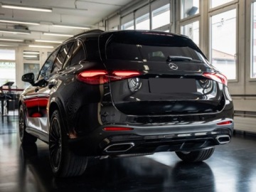 Mercedes GLC C254/X254 Coupe 2.0 200 204KM 2026 MERCEDES-BENZ GLC 200 4-Matic AMG Line 2.0 (204KM) 2026, zdjęcie 2