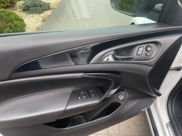 Opel Insignia I Sports Tourer Facelifting 2.0 CDTI BiTurbo ECOTEC 195KM 2015 Opel Insignia 2.0 CDTi 190KM Klimatr Automat OPC, zdjęcie 8