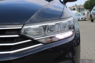 Volkswagen Passat B8 Variant Facelifting 2.0 TDI SCR 150KM 2022 Volkswagen Passat BUSINESS, zdjęcie 9