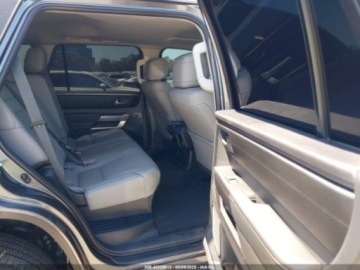 Toyota Sequoia II 2024 Toyota Sequoia sr5, 2024r., 4x4, 3.4L 3.4 Benzyna 437KM, zdjęcie 7