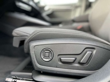 Audi A3 8Y Limousine Facelifting 1.5 35 TFSI 150KM 2025 Audi A3 Limousine VAT 23 Gwarancja Aktywny tempomat Kola 18 Kamera, zdjęcie 13