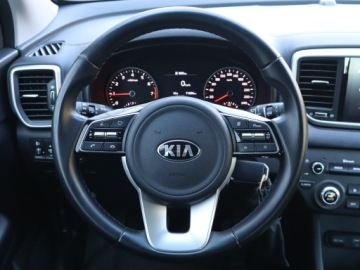 Kia Sportage IV SUV Facelifting 1.6 GDI 132KM 2021 Kia Sportage 1.6 GDI, Salon Polska, Serwis ASO, zdjęcie 15