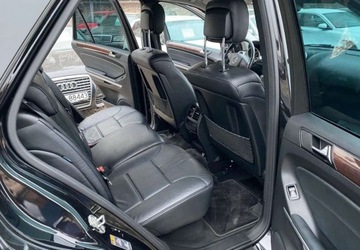 Mercedes Klasa M W164 Off-roader Facelifting 3.0 V6 (350 CDI) 231KM 2010 Mercedes-Benz ML Mercedes-Benz ML 350 CDI 4Matic 7G-TRONIC DPF 3.0 Diesel, zdjęcie 14