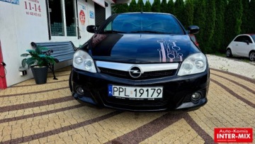 Opel Tigra II 1.4 16V TWINPORT ECOTEC 90KM 2007 Opel Tigra Kabriolet zarejestrowany 1.4 Benzyna 90KM, zdjęcie 5
