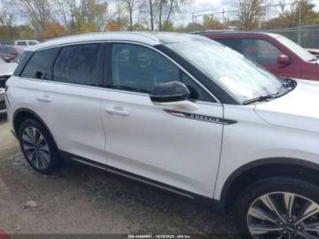 Lincoln 2022 Lincoln Corsair 2022 Lincoln Corsair Reserve AWD 2.0 Benzyna 250KM, zdjęcie 7