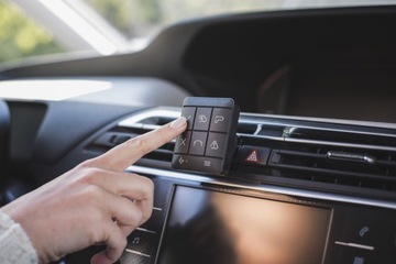 YANOSIK XS ANTYRADAR ASYSTENT + e-TOLL + ABONAMENT