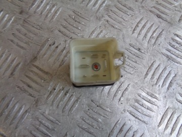 РЕЛЕ НАСОСА VIANO W639 2.2 D 03-