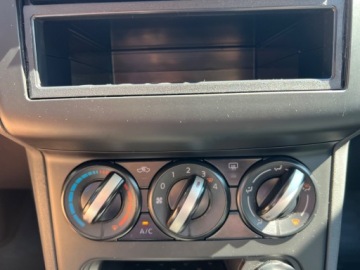 Nissan Qashqai I Crossover Facelifting  1.6 117KM 2013 Nissan Qashqai AUTOMAT KLIMATYZACJA GRZANE FOTELE EL.SZYBY ALUFELGI HAK SE, zdjęcie 10