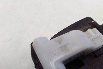 KLIKA LEVÝCH BOČNÍCH DVEŘE MERCEDES-BENZ VIANO (W639) ZGS0040504 2.14L