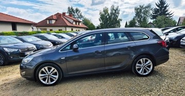 Opel Astra J Sports Tourer 1.4 Turbo ECOTEC 120KM 2011 Opel Astra BENZYNA NAWIGACJA sportowe fotele super okazja polecamy, zdjęcie 26