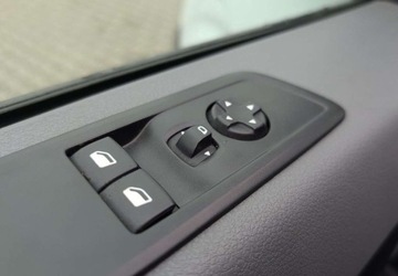 Peugeot Expert III Furgon Standard Elektryczny 50 kWh 136KM 2022 Peugeot Expert e-Expert Long 3,1t Premium SalonPL FVat Od Reki Serwis Aso, zdjęcie 11