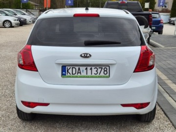 Kia Ceed I Hatchback 5d Facelifting 1.6 CRDi VGT 115KM 2011 Kia Ceed 2011 Sliczna 1.6 CRDI z Niemiec Zarejestrowana Gwarancja 1.6, zdjęcie 6