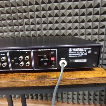 Ямаха C2 предусилитель