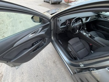 Opel Insignia II Sports Tourer 2.0 CDTI 170KM 2018 Opel Insignia Cosmo 2.0 CDTI 170 km Navi Alu17'', zdjęcie 16