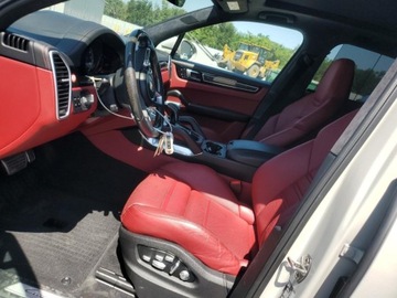 Porsche Cayenne III 2020 Porsche Cayenne Turbo S E-Hybrid 2020 4.0l 4.0 Hybryda 670KM, zdjęcie 7