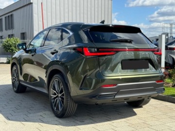 Lexus NX II SUV Facelifting 2.5 350h 200KM 2026 LEXUS NX 350h Omotenashi 2.5 Hybrid AWD Suv 200KM 2026, zdjęcie 4