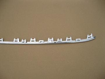 LIŠTA CHRÓM SPODNÍ NÁRAZNÍKU PŘEDNÍ VW TAIGO 21-23