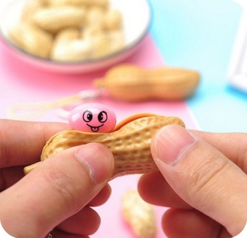 Брелок для ключей ANTI-STRESS NUT