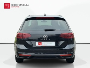 Volkswagen Passat B8 Variant Facelifting 2.0 TDI SCR 150KM 2022 Volkswagen Passat Variant FULL LEDDSG Masaze Virtual HAK Faktura VAT, zdjęcie 3