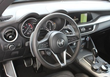 Alfa Romeo Stelvio SUV 2.2 JtdM-2 210KM 2019 Alfa Romeo Stelvio 2.2 JTDM Fv23 Od RiA SalonPL FVat Bogata Wersja 4x4 2.1, zdjęcie 16