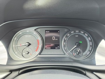 Skoda Octavia IV Liftback 1.5 TSI EVO 150KM 2021 Skoda Octavia benzyna, automatyczna, napęd przedni, zdjęcie 14