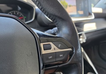 Peugeot 2008 II SUV 1.2 PureTech 100KM 2021 Peugeot 2008 Wzorowy 93 Tkm-Bezwypadkowy-Navi-Grzane fotele 1.2 Benzyna, zdjęcie 13