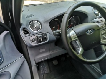 Ford S-Max I Van 2.0 TDCi 140KM 2007 Ford S-Max 2.0TDCI 140KM # Klima # C. Cofania #, zdjęcie 13