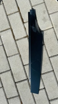 OSŁONA SŁUPKA DRZWI PRAWY PRZÓD BMW G02 X4 7416488