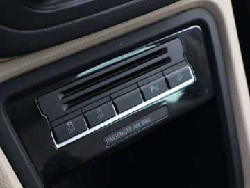 Seat Alhambra II (7N) Van 2.0 TDI 140KM 2014 Seat Alhambra 2.0 TDI, 7 miejsc, Navi, Xenon, zdjęcie 15