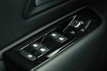 Citroen C5 X Liftback 1.2 PureTech 131KM 2023 Citroen C5 X 1.2 PureTech, Salon Polska, zdjęcie 14