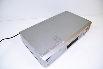 Видеомагнитофон Sony SLV-SE820