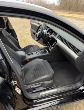 Volkswagen Passat B8 Limousine 2.0 TDI BlueMotion Technology 150KM 2018 Volkswagen Passat 2.0 TDI BMT Highline DSG7, zdjęcie 3